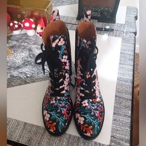 Kate Spade Floral Combat Boots, 8.5 NWOB